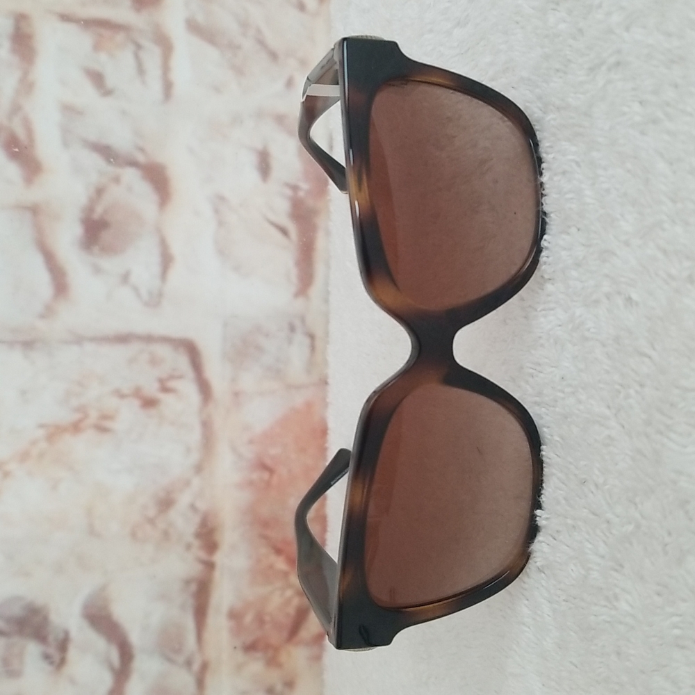 New Michael Kors Dark Tortoise Square Sunglasses - Picture 2 of 12